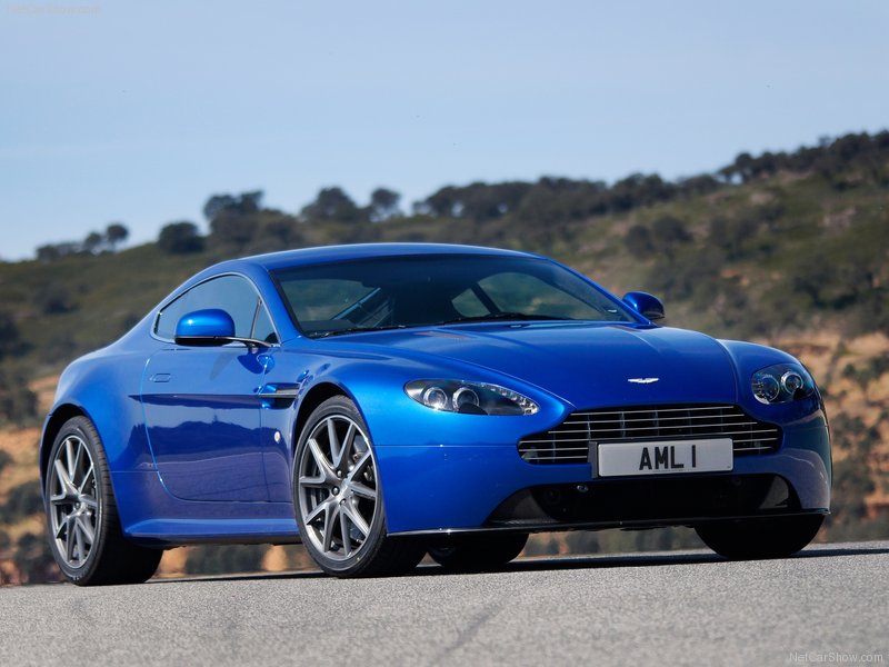 Aston_Martin-V8_Vantage_S_2012_800x600_wallpaper_01.jpg